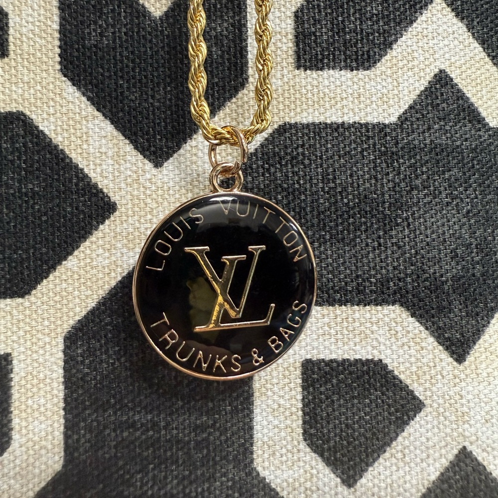 LV Black pendant Necklace 18in gold plated chain